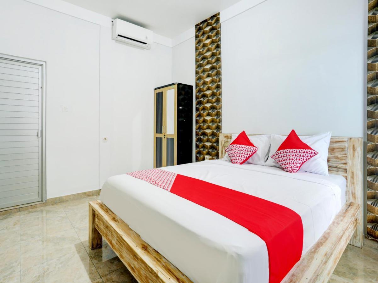 Oyo Flagship 90756 Melasti Hills Room & Cafe Унгасан Экстерьер фото