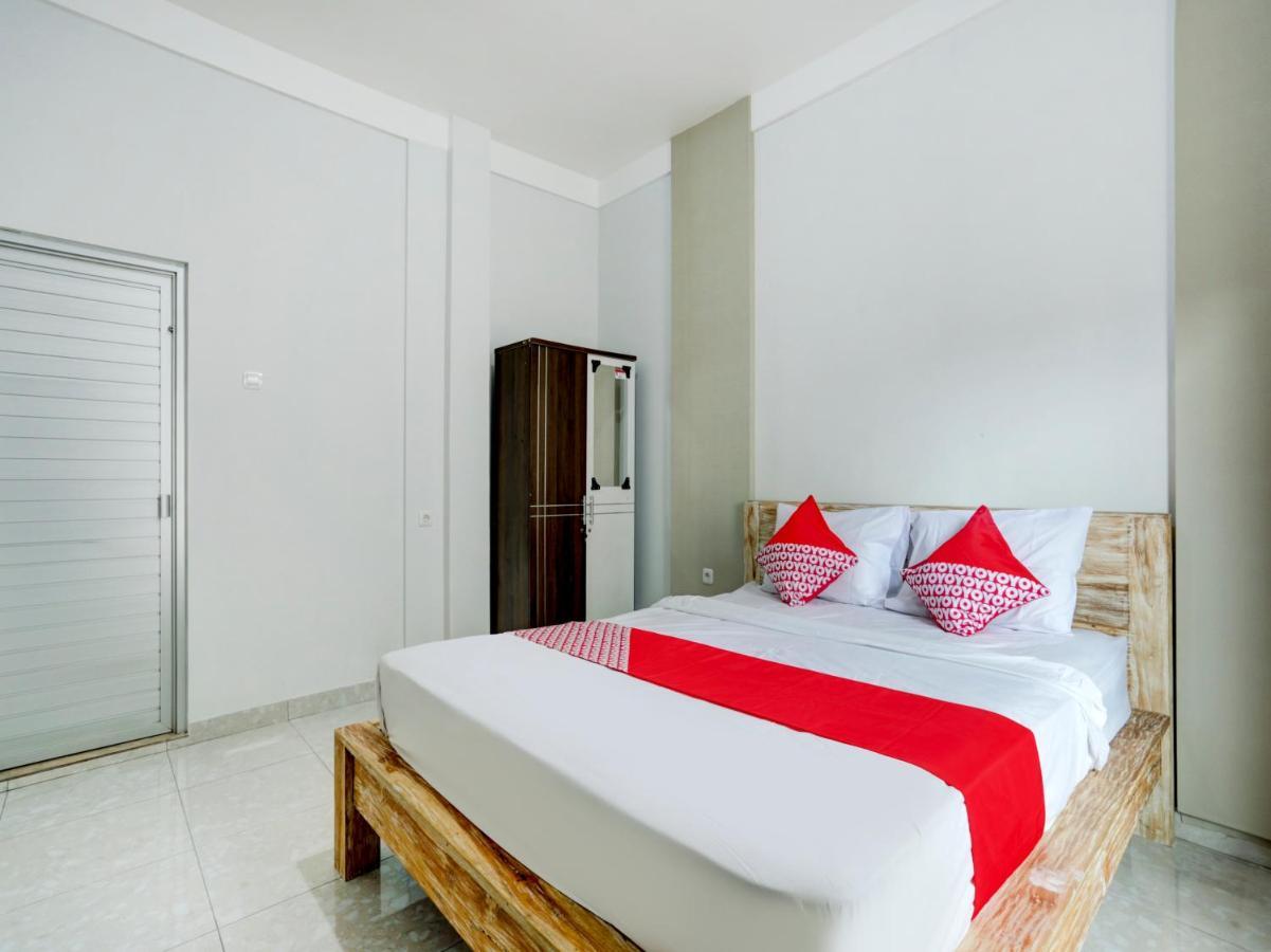 Oyo Flagship 90756 Melasti Hills Room & Cafe Унгасан Экстерьер фото